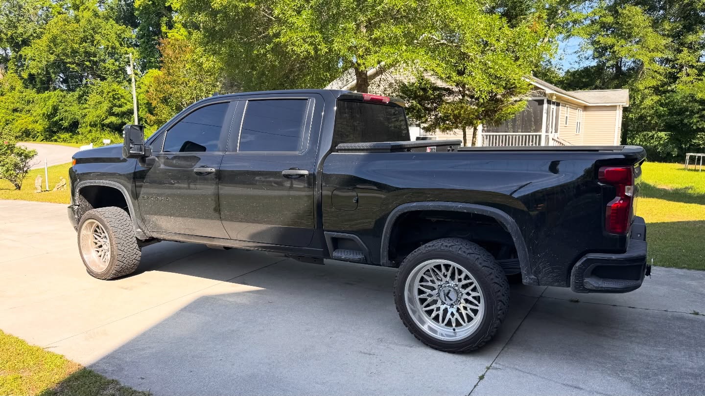 Silverado 2500 detail